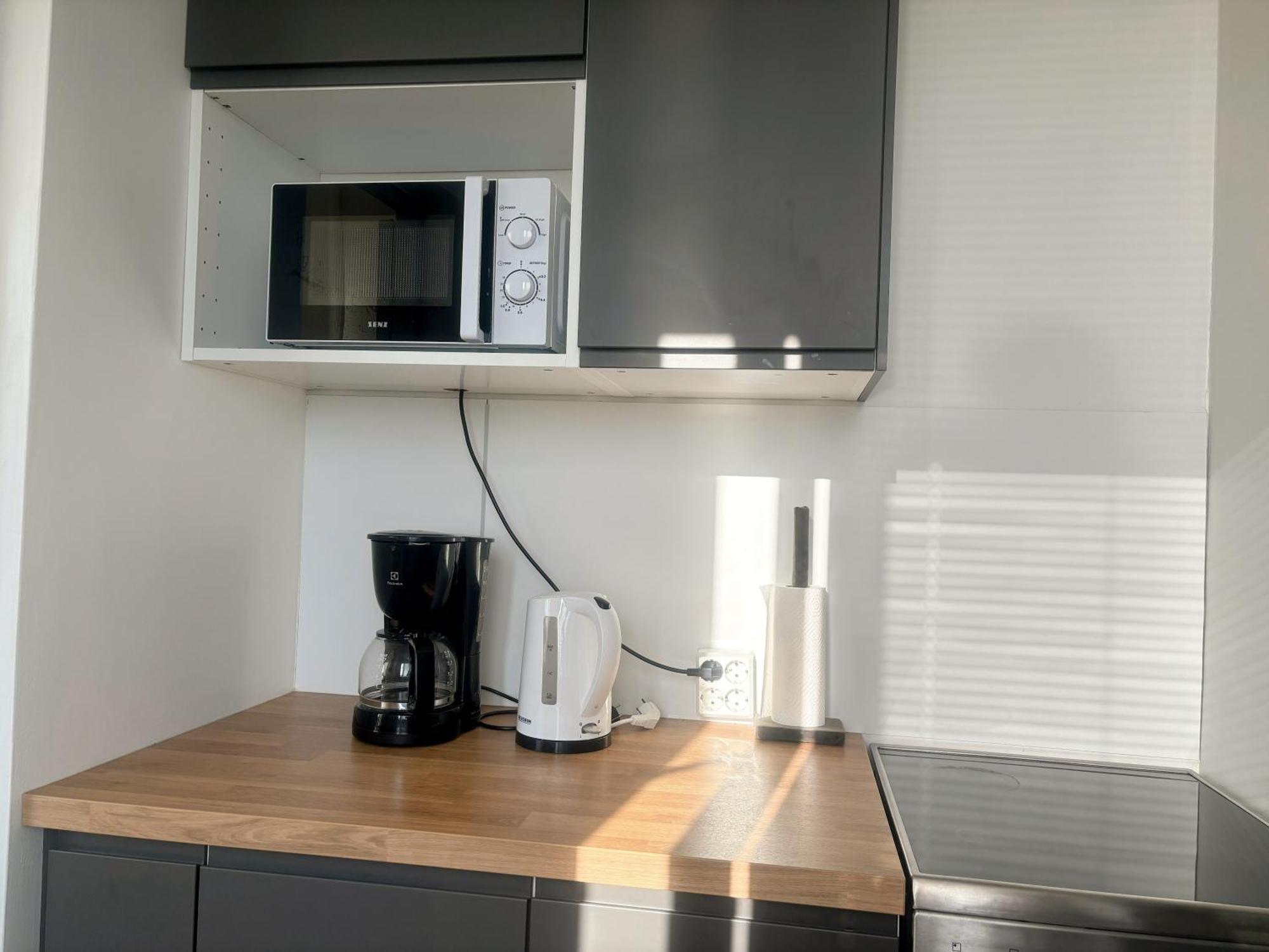 Modern Studio, Private Free Parking ,Near Metro Helsinki Buitenkant foto